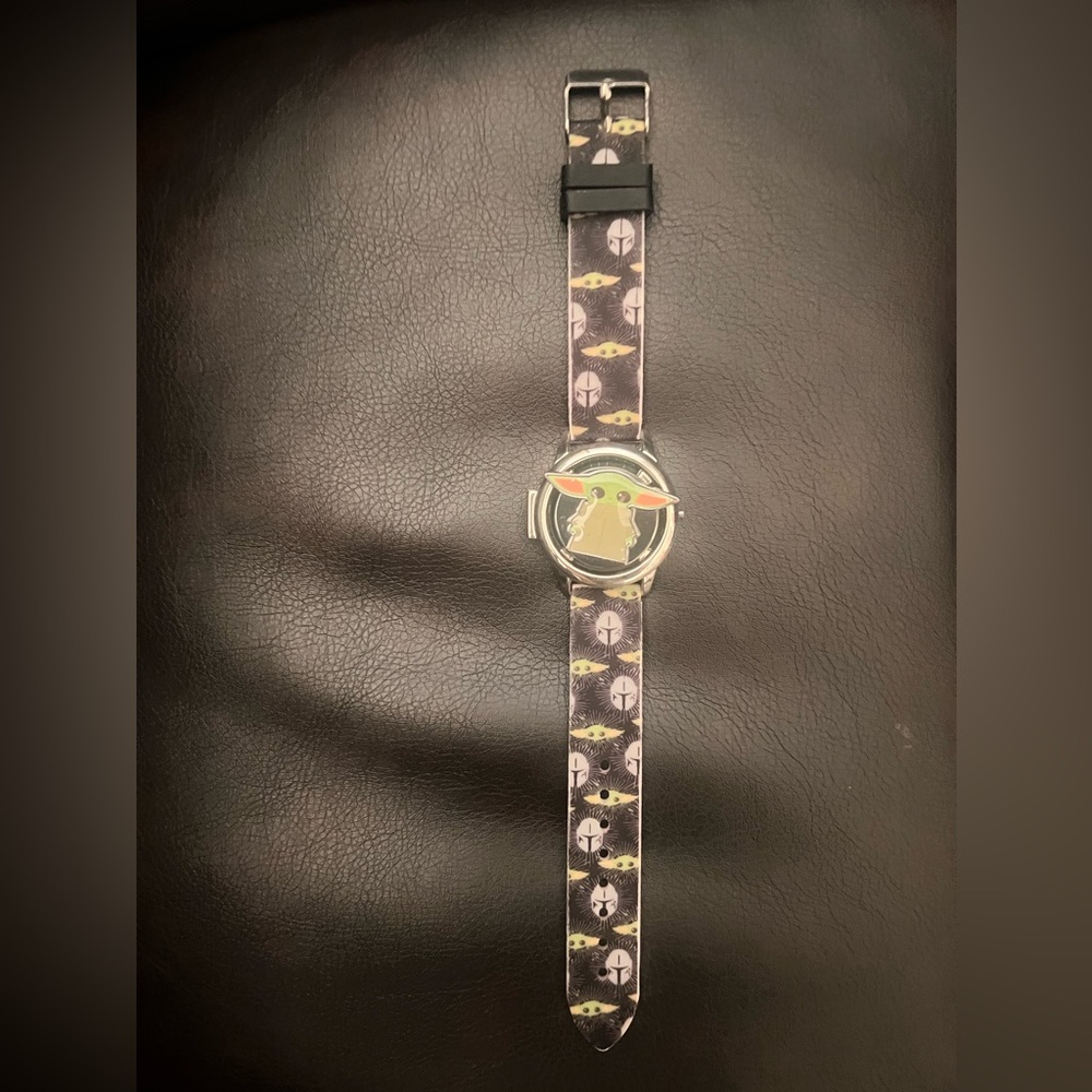 Hasbro Star Wars the Mandalorian, the Child (Baby Yoda/Grogu) digital Watch